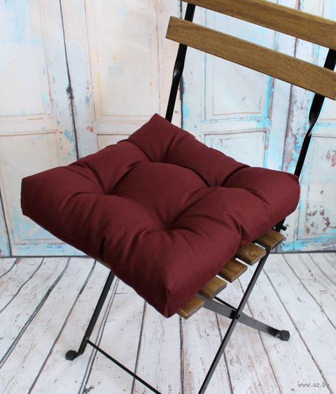 Подушка на стул "Monochrome" (40х40 см; темно-бордовая) — фото, картинка